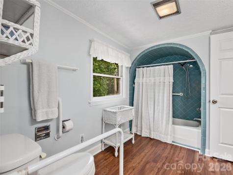 185 Indian Springs Road Clyde NC 28721