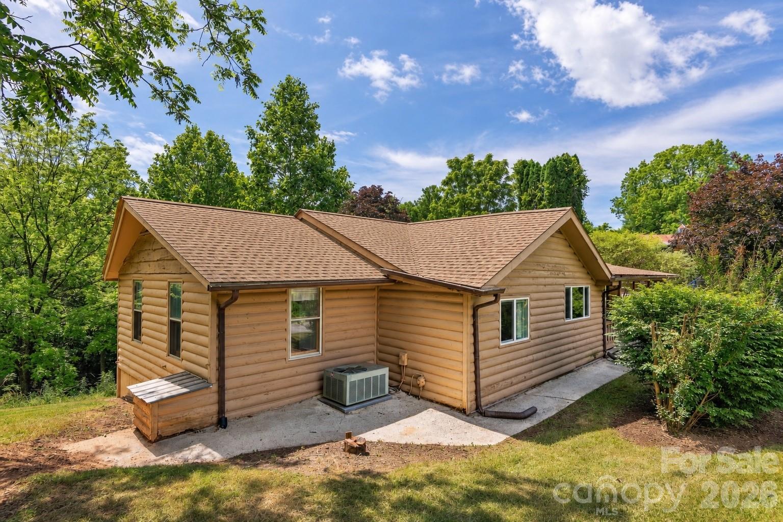 185 Indian Springs Road Clyde NC 28721