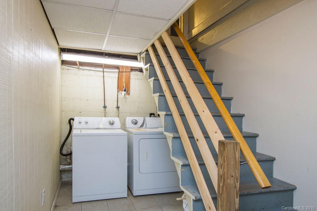 73 Starnes Cove Road Asheville NC 28806