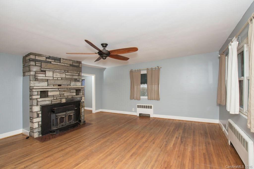 73 Starnes Cove Road Asheville NC 28806