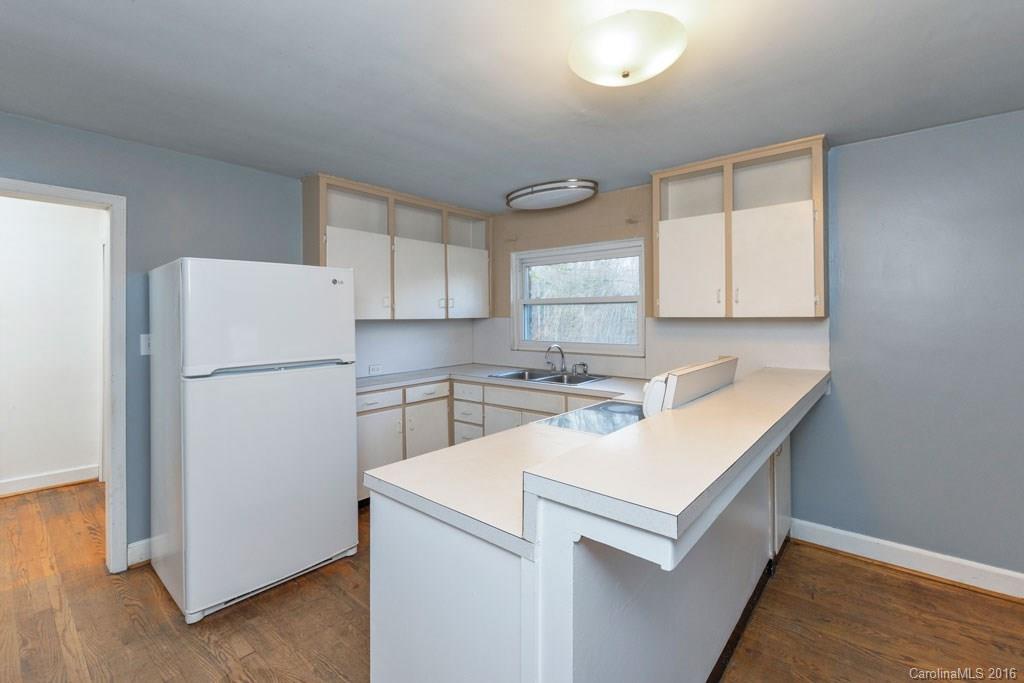73 Starnes Cove Road Asheville NC 28806
