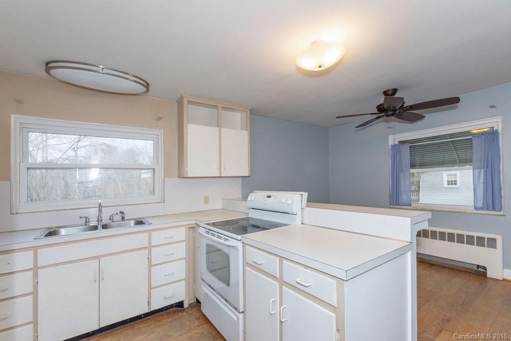 73 Starnes Cove Road Asheville NC 28806