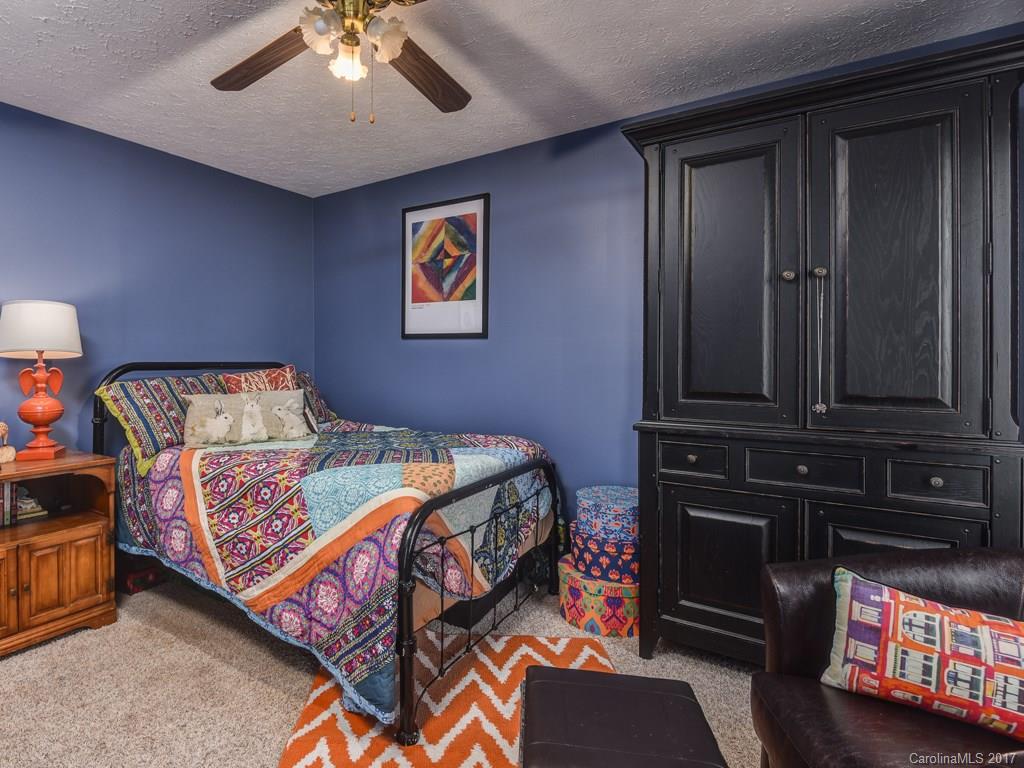 61 Dillingham Road Asheville NC 28805