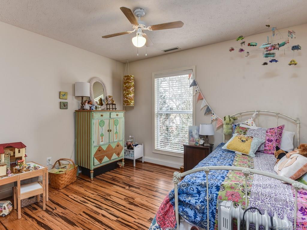 61 Dillingham Road Asheville NC 28805