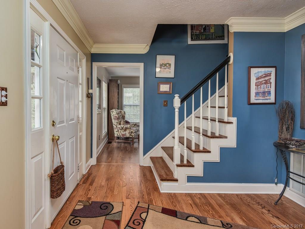 61 Dillingham Road Asheville NC 28805