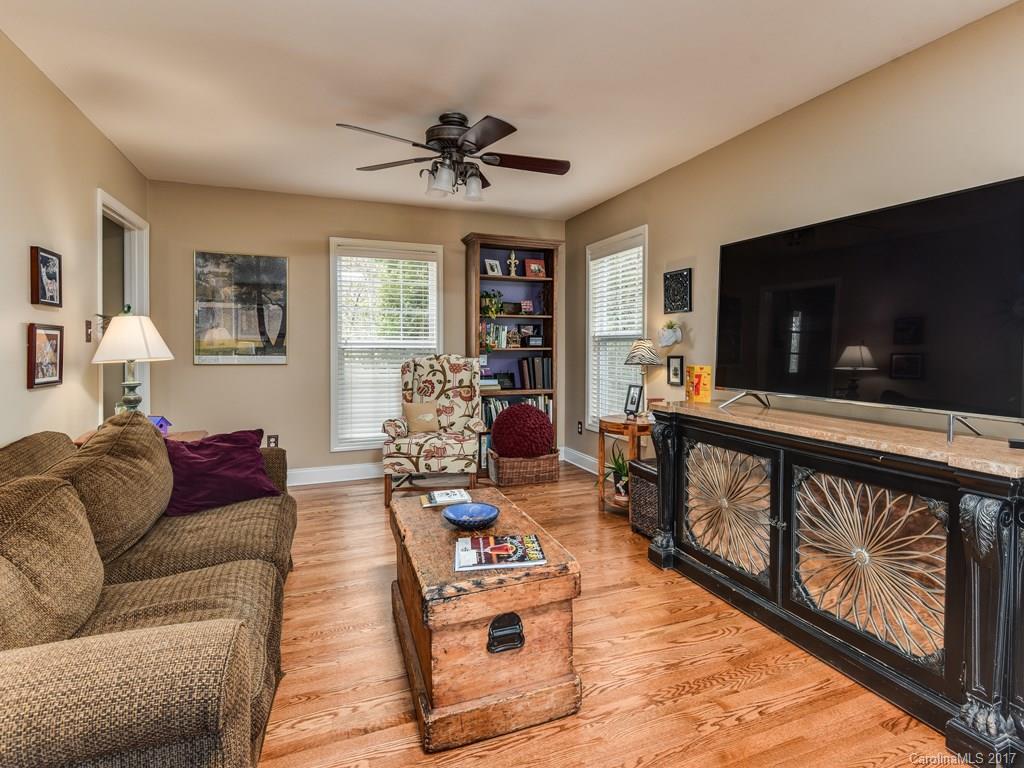 61 Dillingham Road Asheville NC 28805