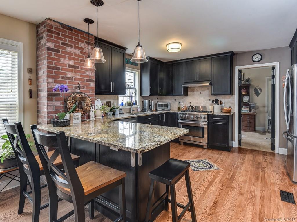 61 Dillingham Road Asheville NC 28805