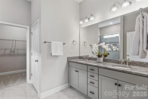 5021 Lydney Circle Waxhaw NC 28173