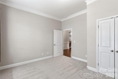 5021 Lydney Circle Waxhaw NC 28173