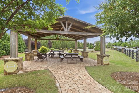 5021 Lydney Circle Waxhaw NC 28173
