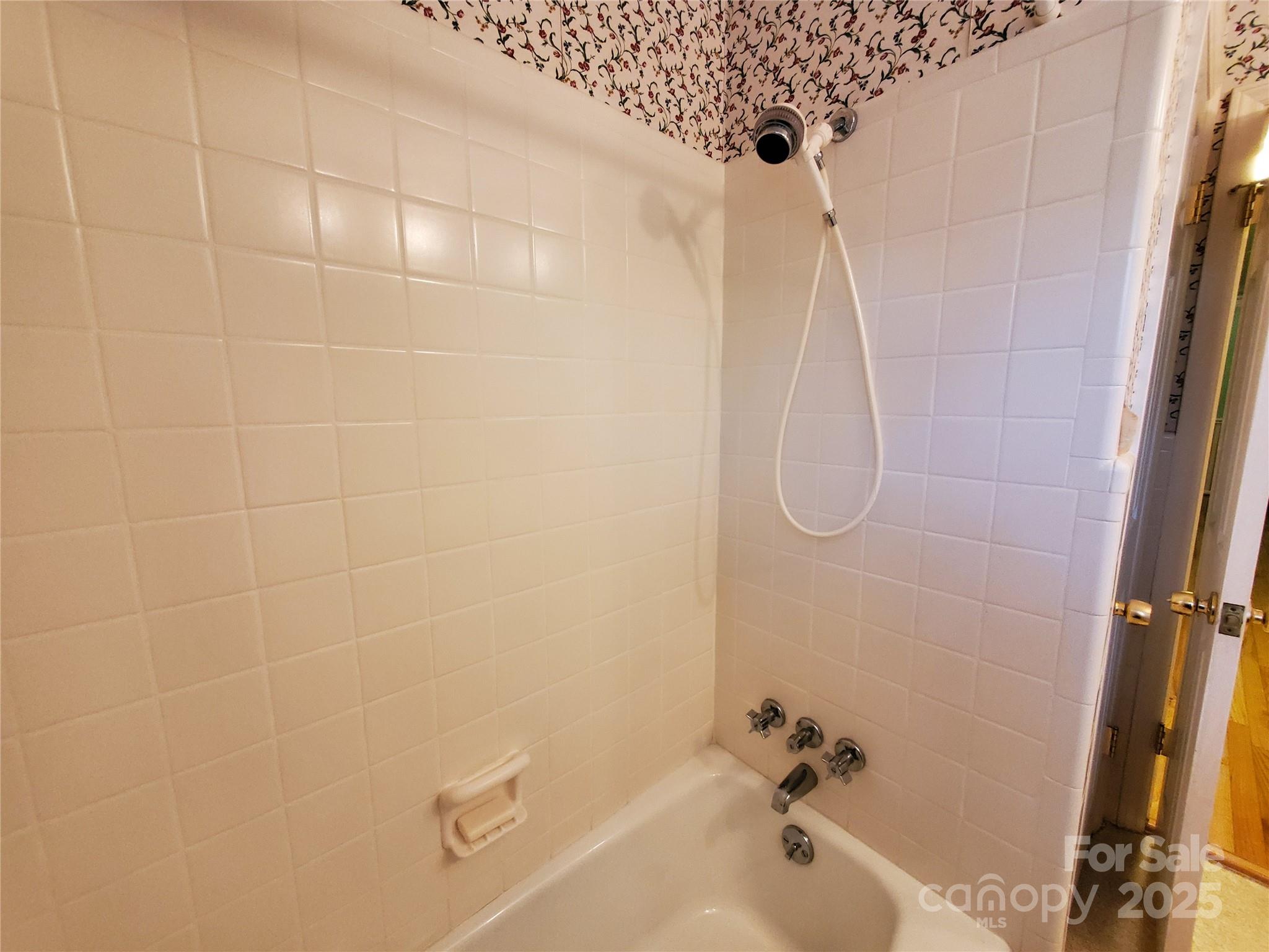 2318 Shaw Avenue Gastonia NC 28054