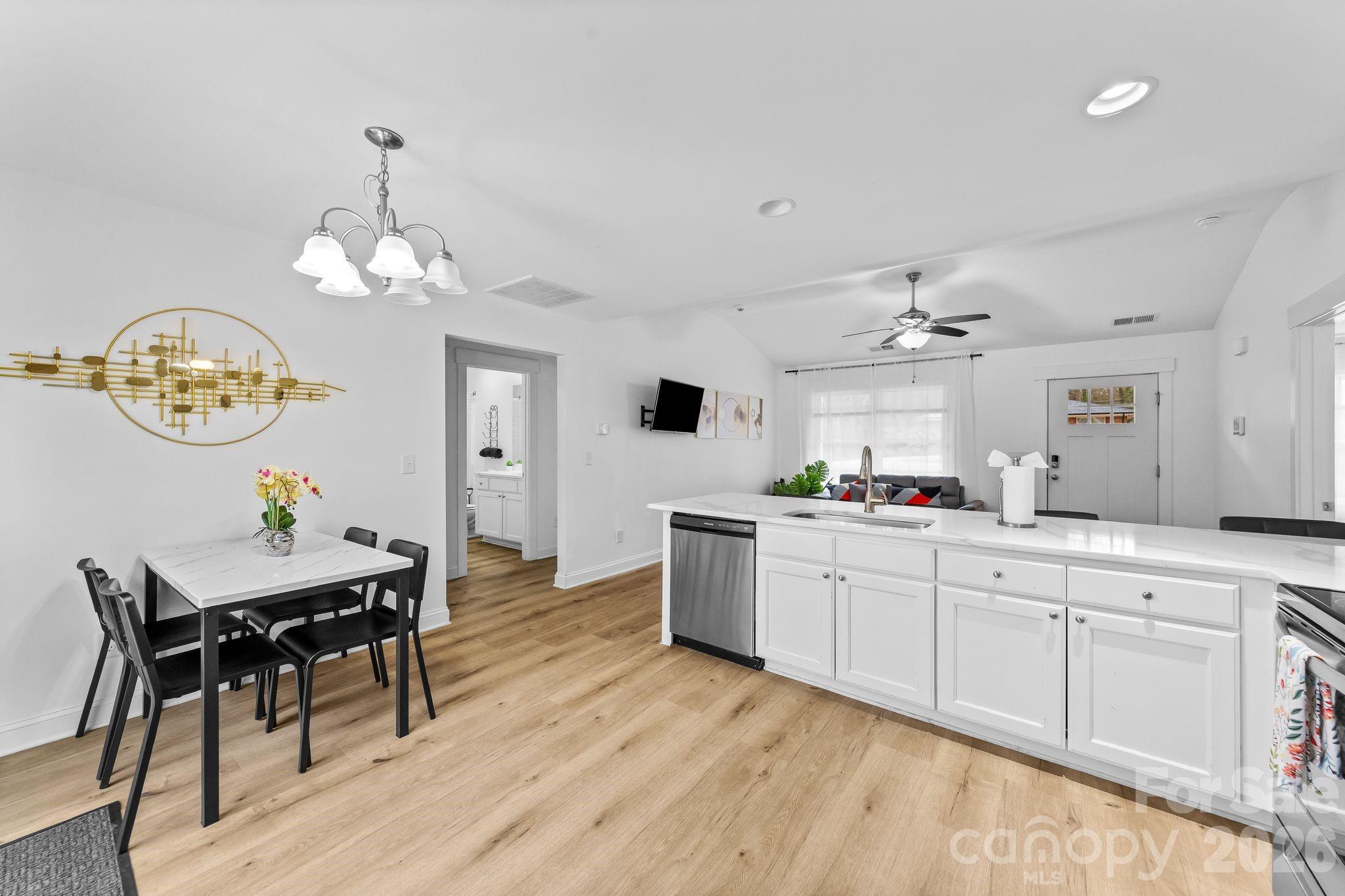 4117 Colebrook Road Charlotte NC 28215