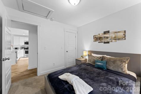 4117 Colebrook Road Charlotte NC 28215