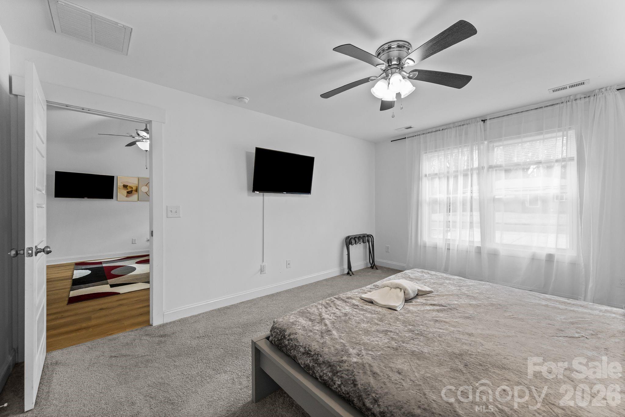 4117 Colebrook Road Charlotte NC 28215