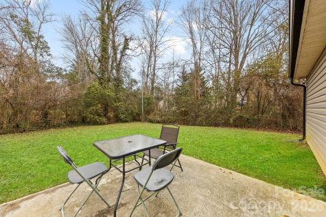 4117 Colebrook Road Charlotte NC 28215