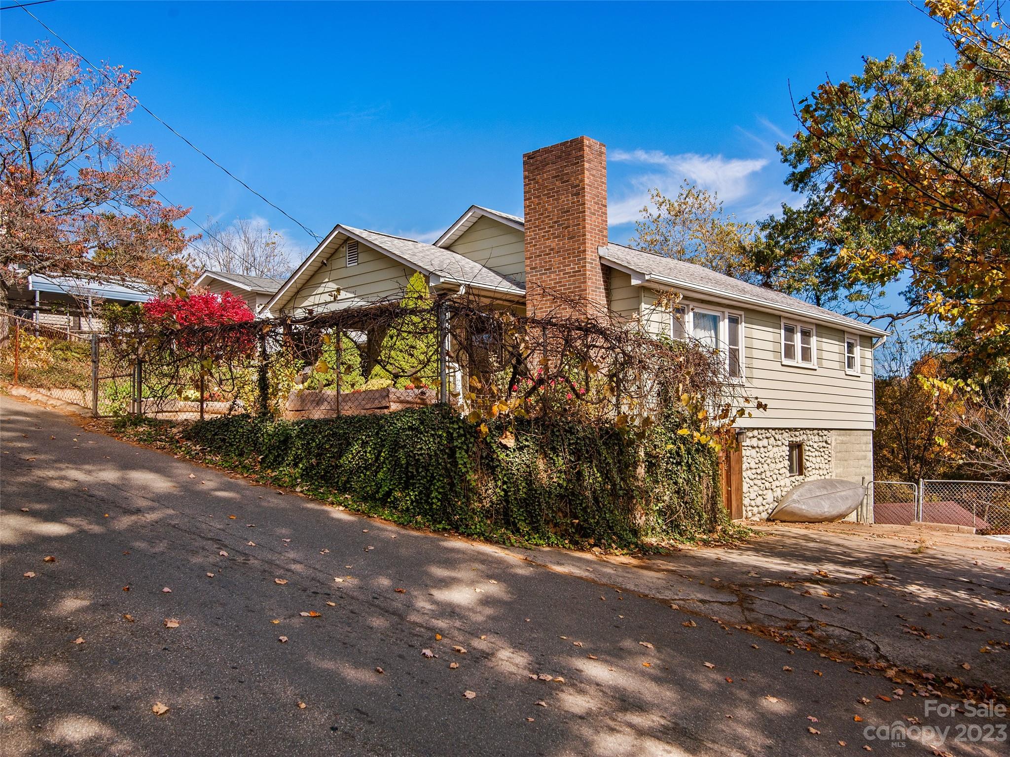 329 Star Ridge Road Canton NC 28716