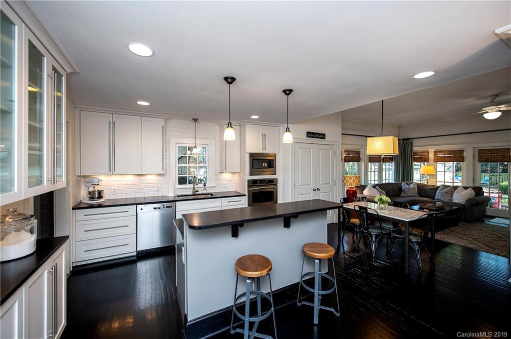 2917 Windsor Avenue Charlotte NC 28209