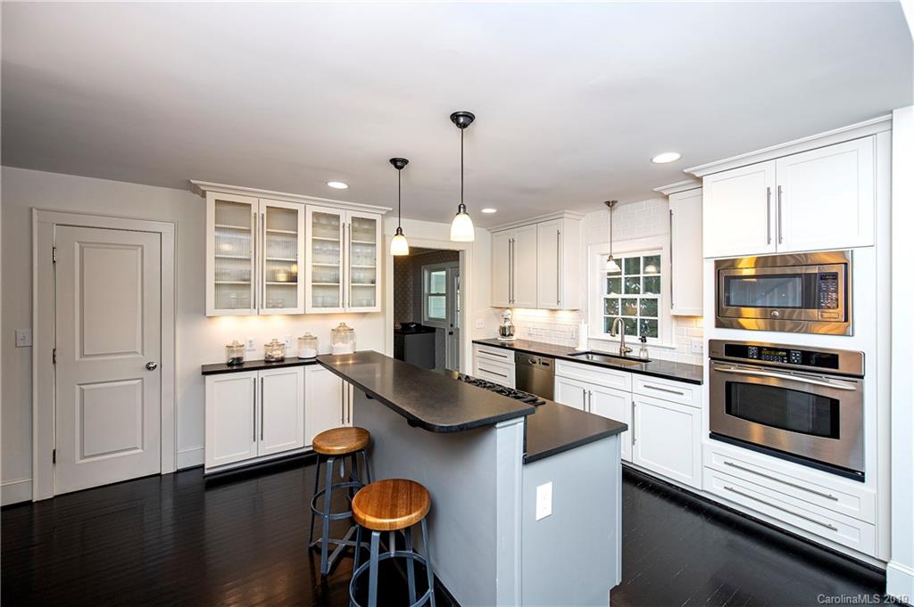 2917 Windsor Avenue Charlotte NC 28209