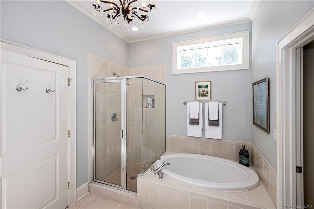 2917 Windsor Avenue Charlotte NC 28209