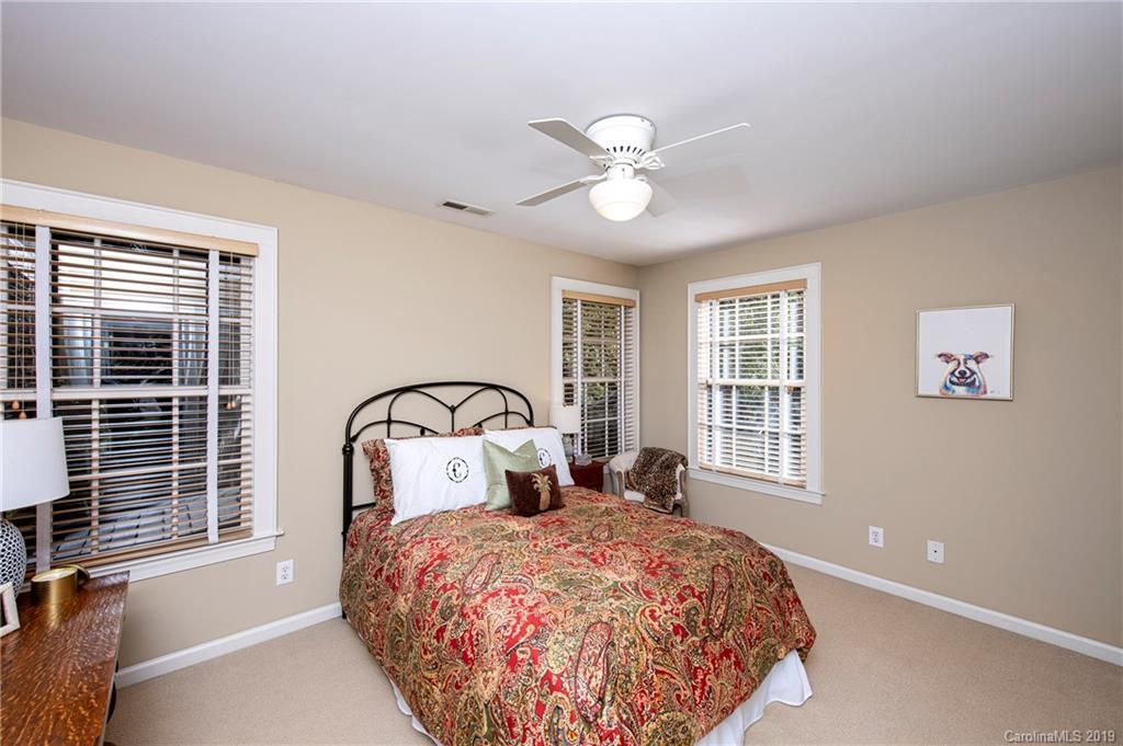 2917 Windsor Avenue Charlotte NC 28209