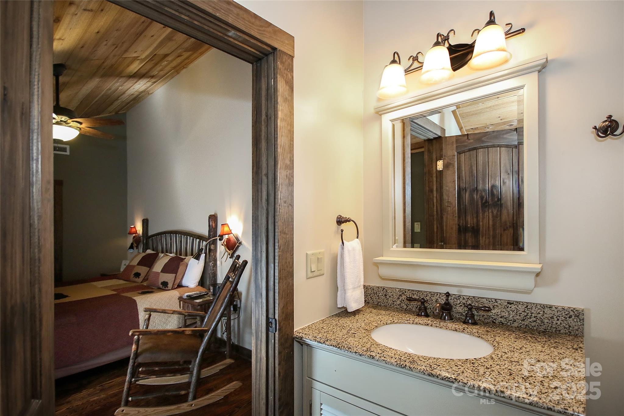 30 Creek Bend Lane Asheville NC 28805