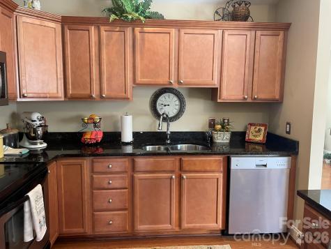 217 Abee Street Morganton NC 28655