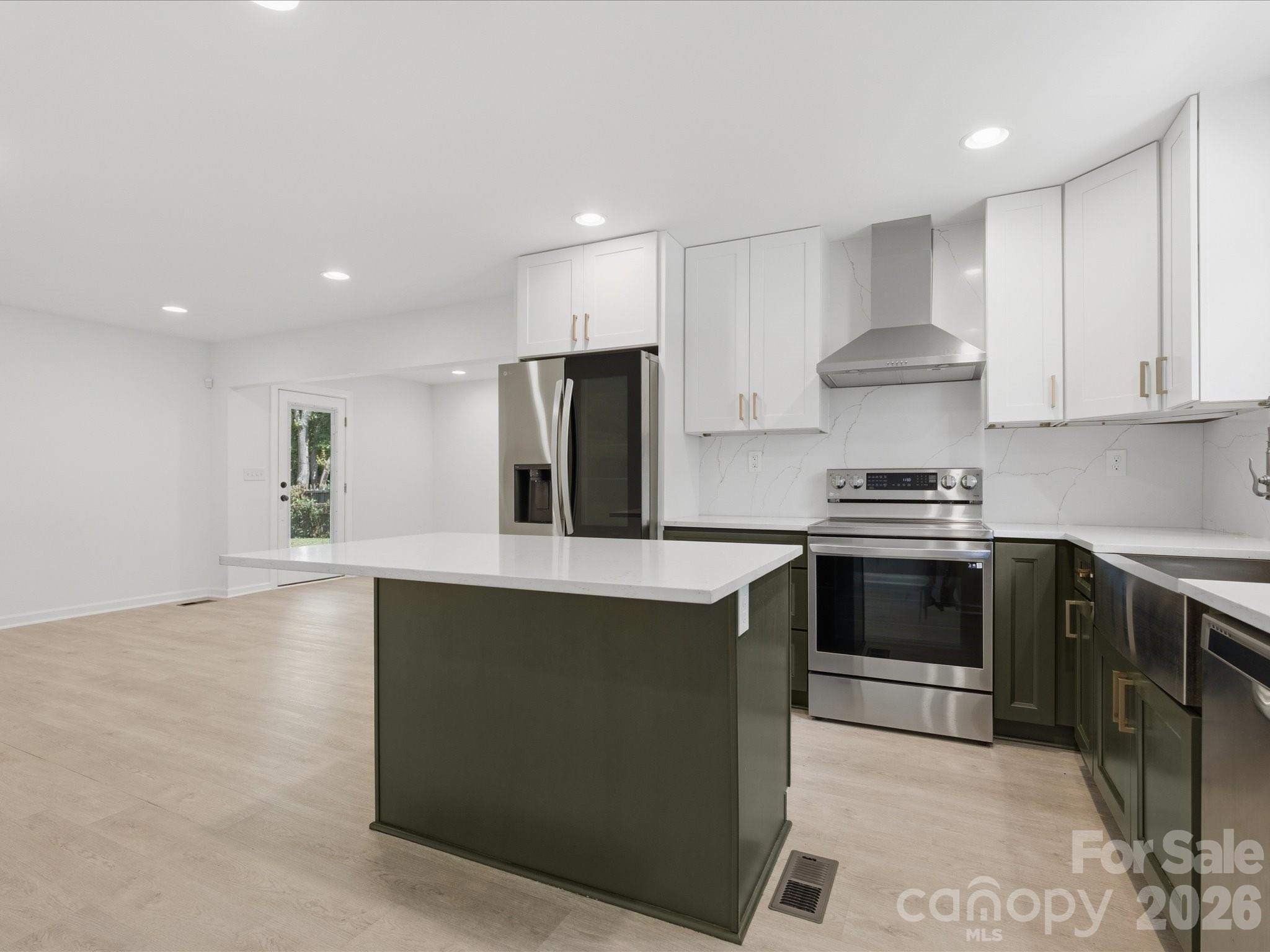 3633 Rosehaven Drive Charlotte NC 28205
