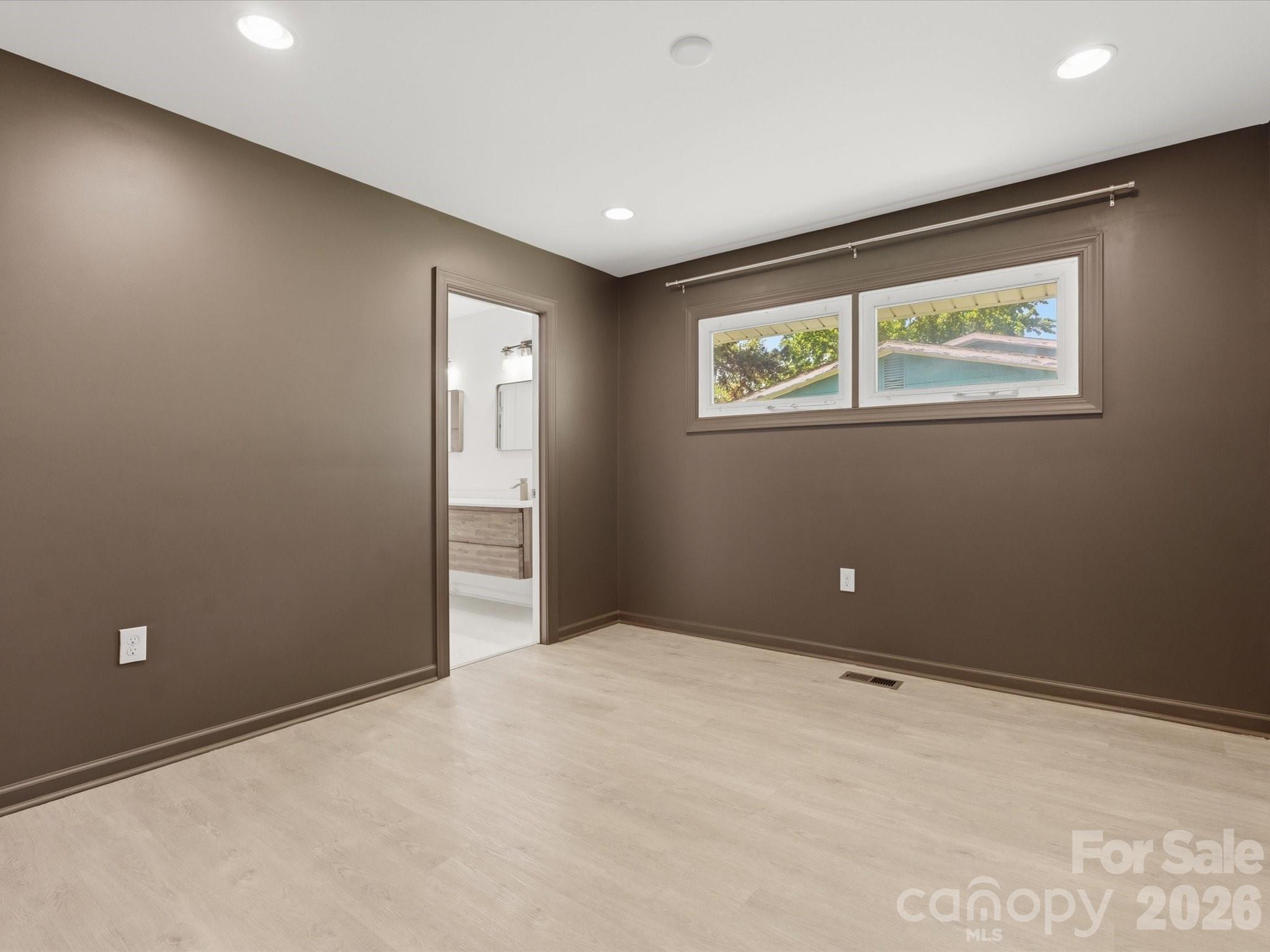 3633 Rosehaven Drive Charlotte NC 28205