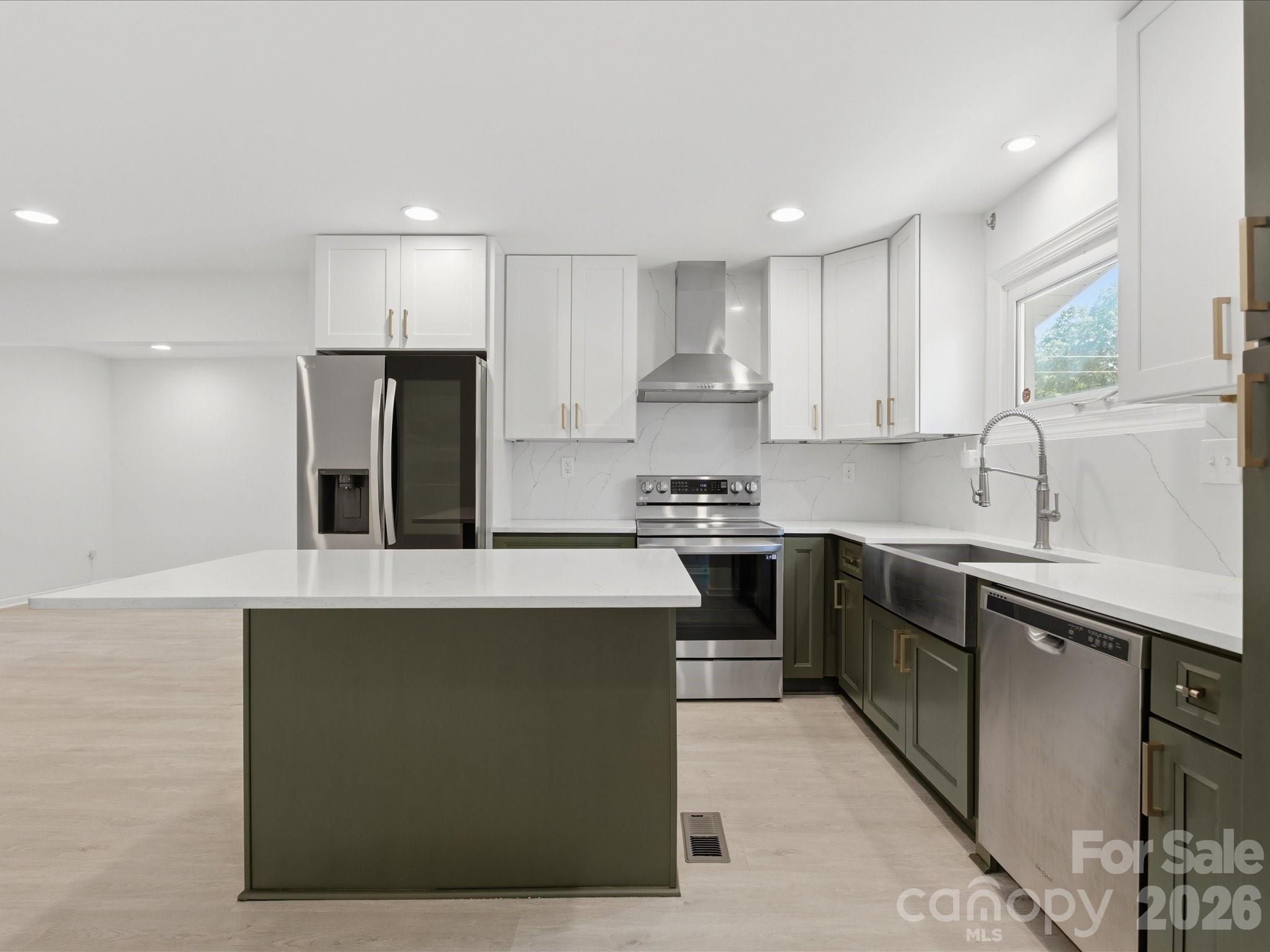 3633 Rosehaven Drive Charlotte NC 28205