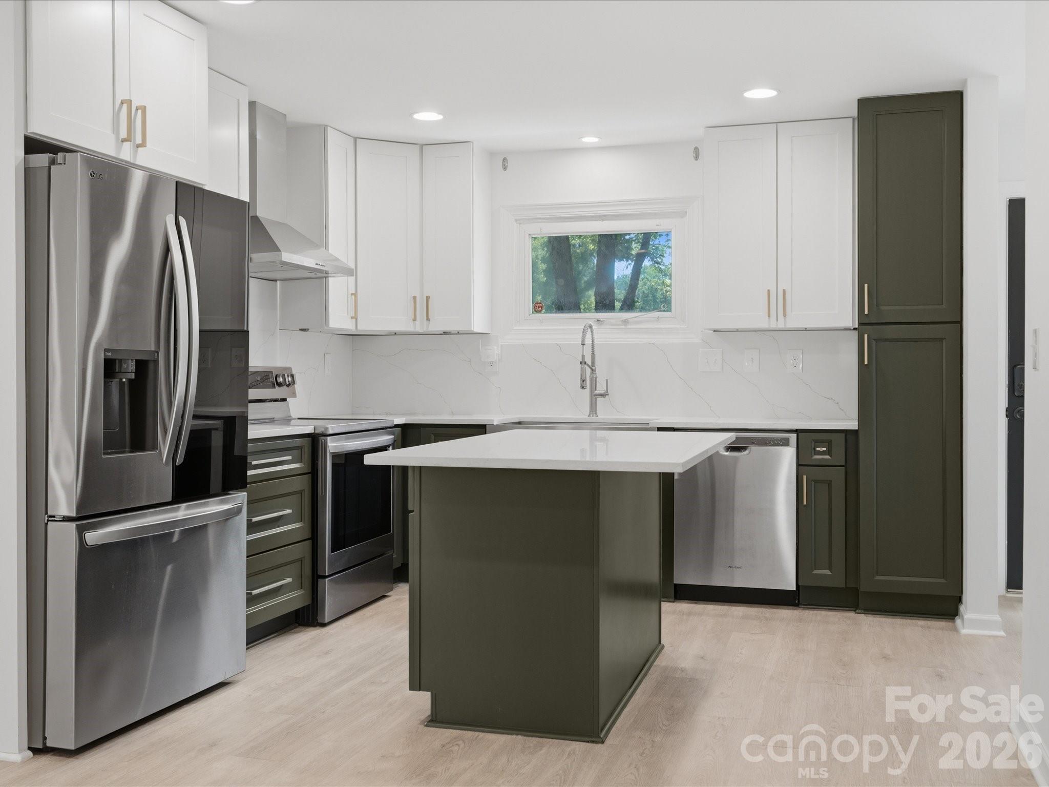 3633 Rosehaven Drive Charlotte NC 28205