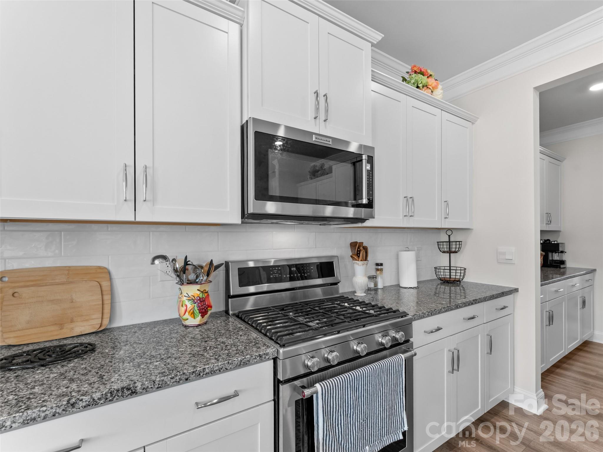 108 Thornberry Road Hendersonville NC 28792