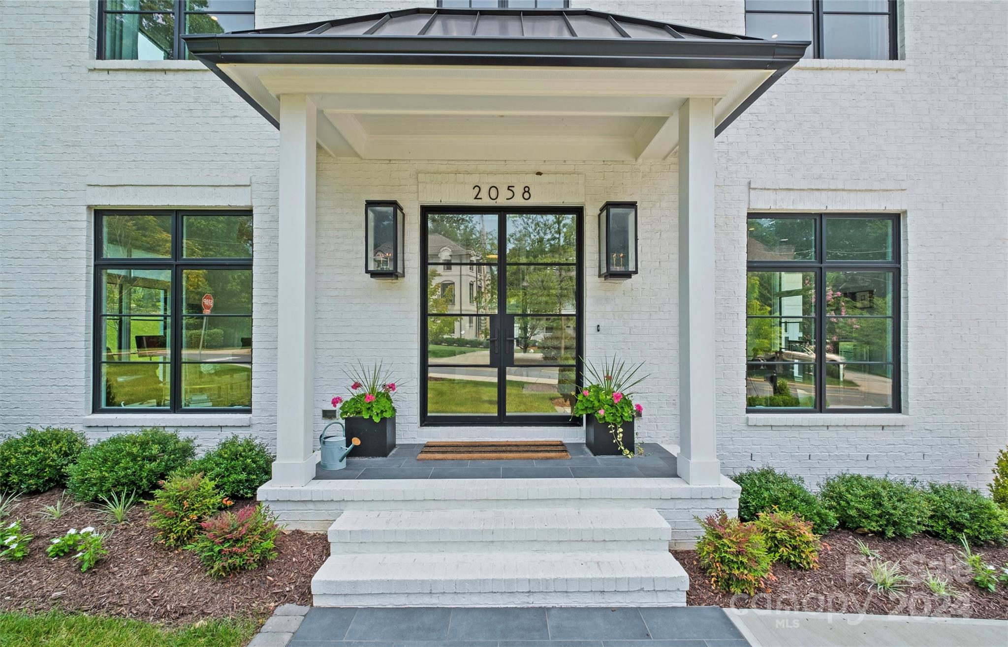 2058 Vernon Drive Charlotte NC 28211