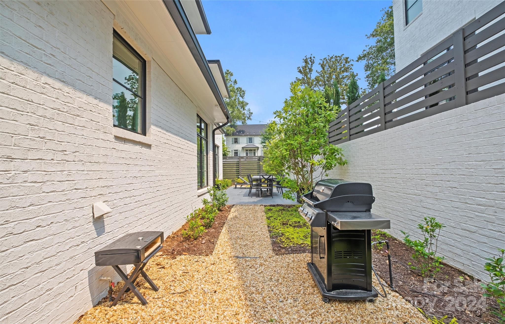 2058 Vernon Drive Charlotte NC 28211