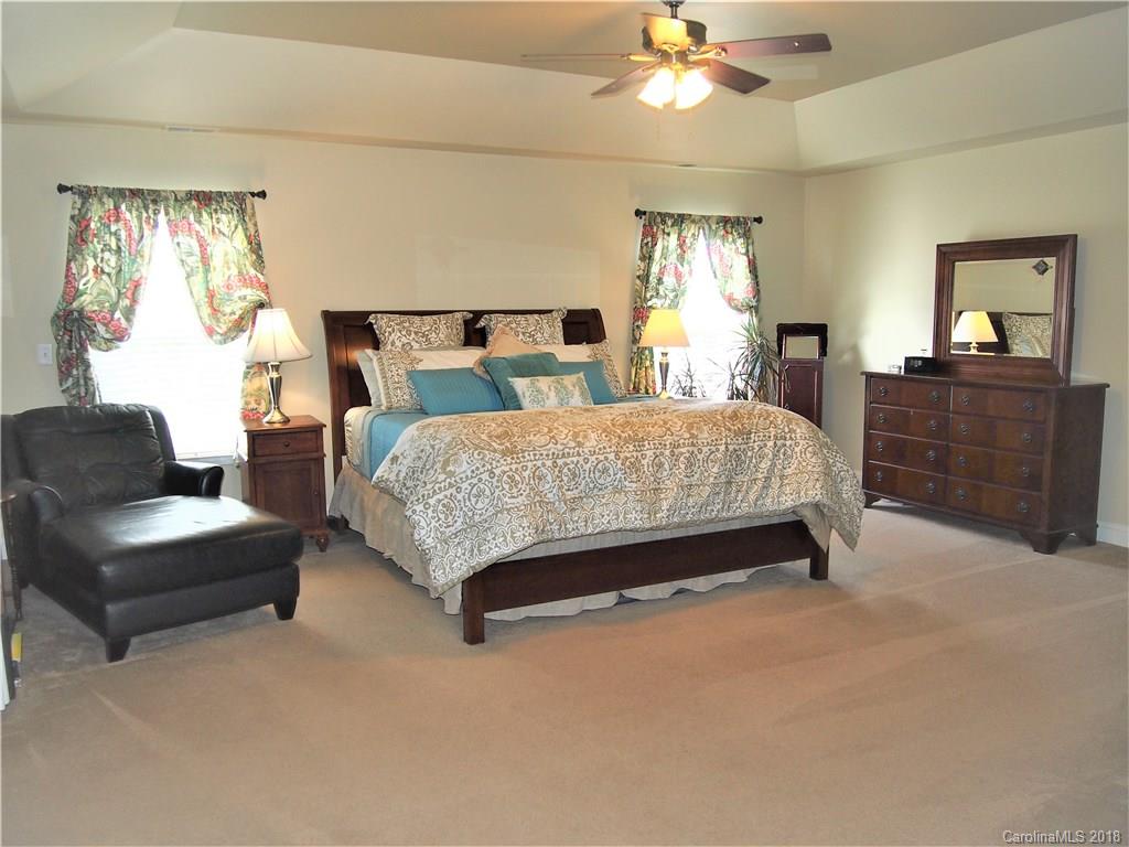 10929 Rousay Road Charlotte NC 28278
