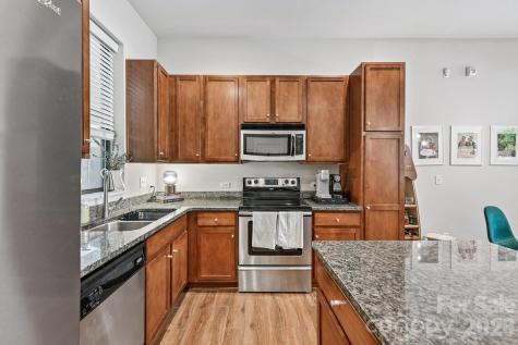 3437 Steel Yard Court Charlotte NC 28205
