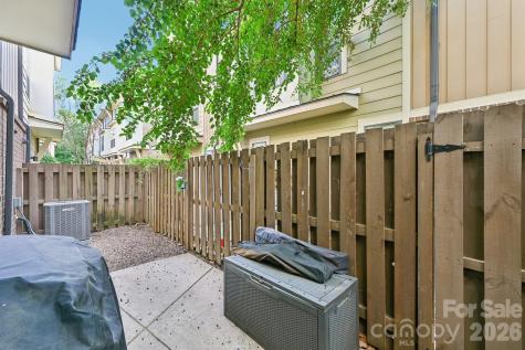 3437 Steel Yard Court Charlotte NC 28205