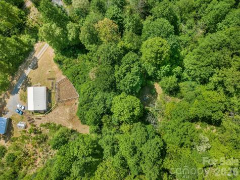 274 Poverty Branch Road Barnardsville NC 28709