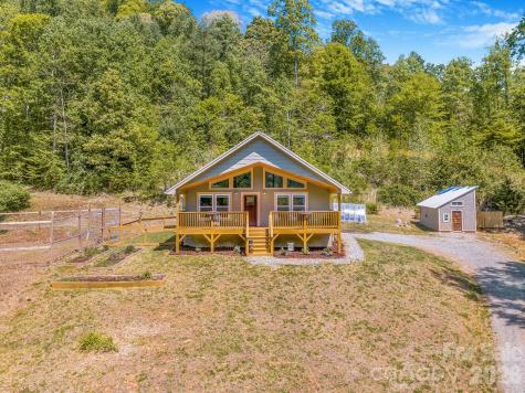 274 Poverty Branch Road Barnardsville NC 28709