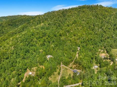 274 Poverty Branch Road Barnardsville NC 28709