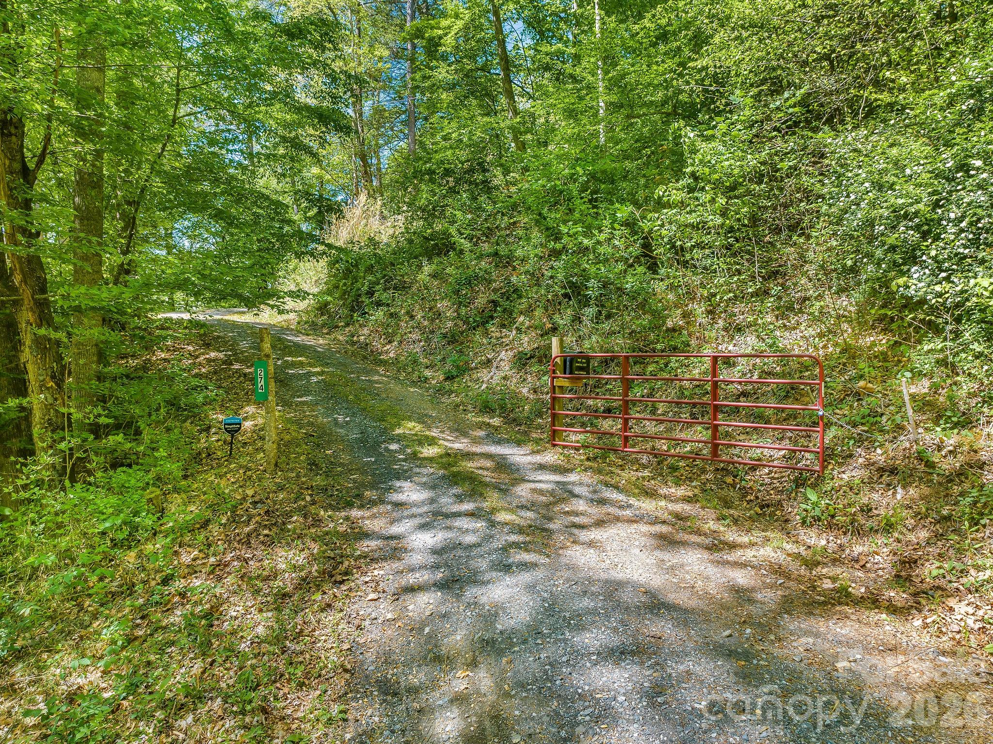 274 Poverty Branch Road Barnardsville NC 28709
