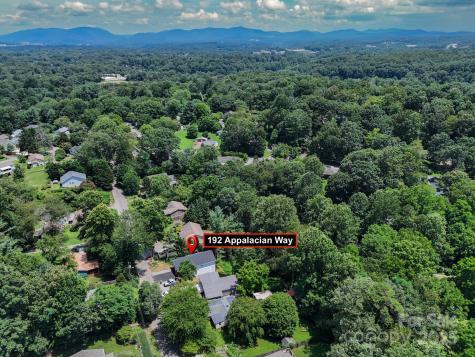 192 Appalachian Way Asheville NC 28806
