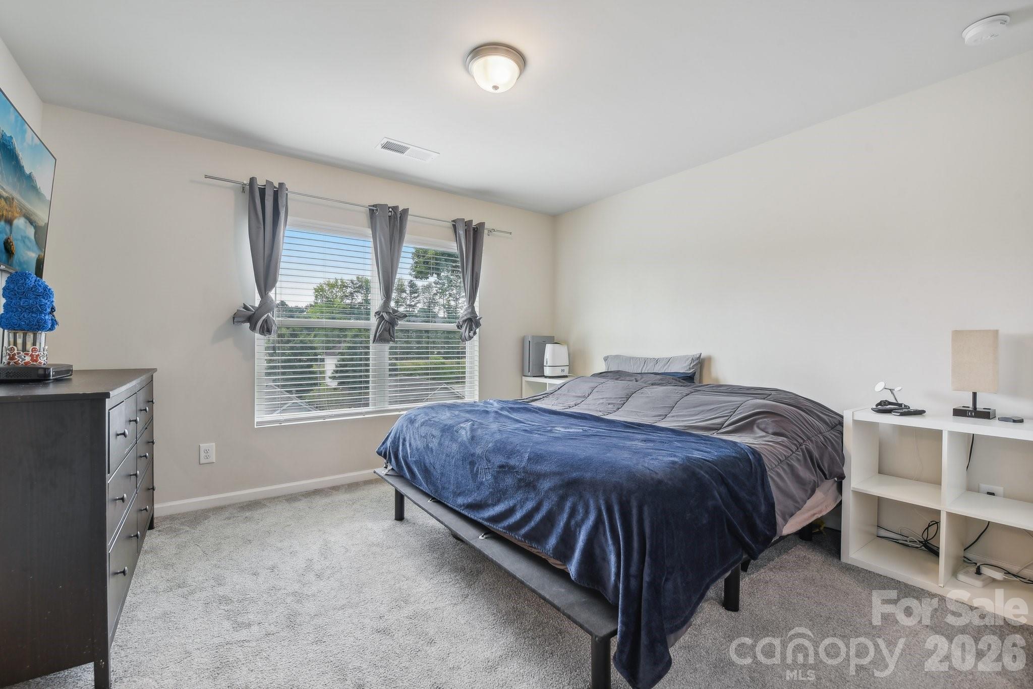 1134 Keydet Drive Charlotte NC 28216