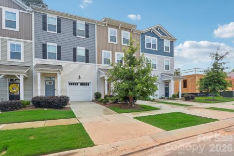 1134 Keydet Drive Charlotte NC 28216