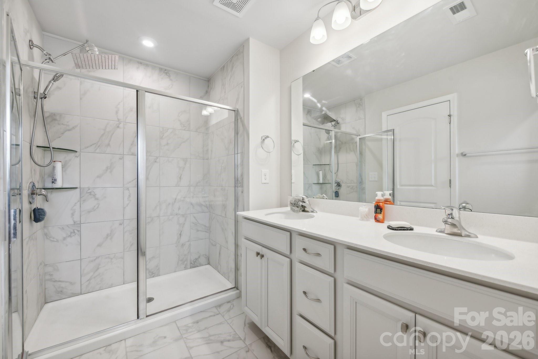 1134 Keydet Drive Charlotte NC 28216