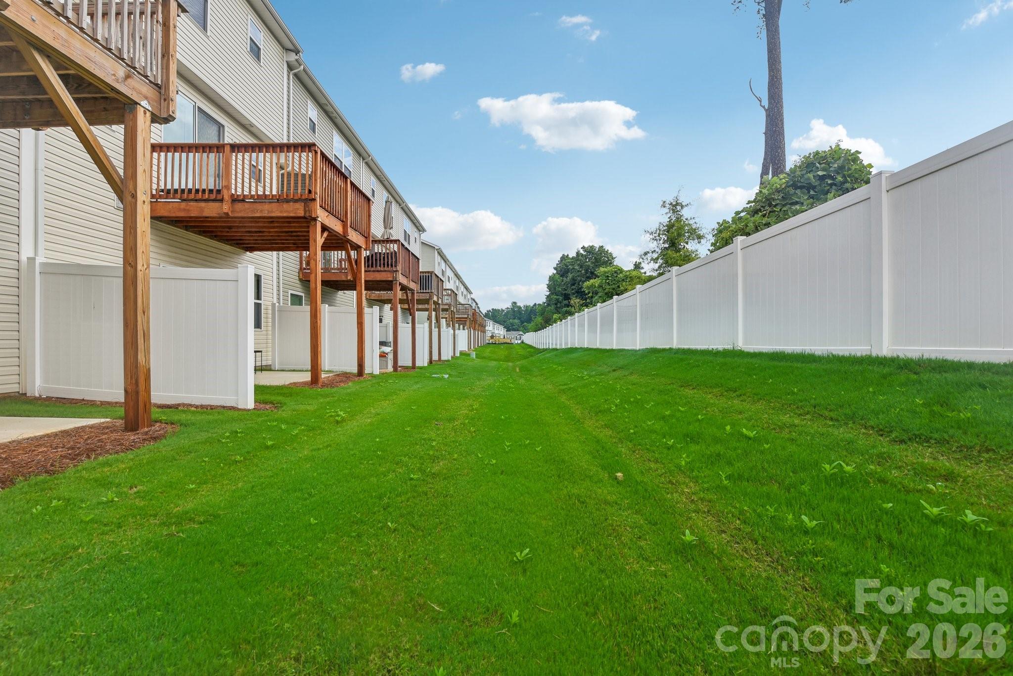 1134 Keydet Drive Charlotte NC 28216