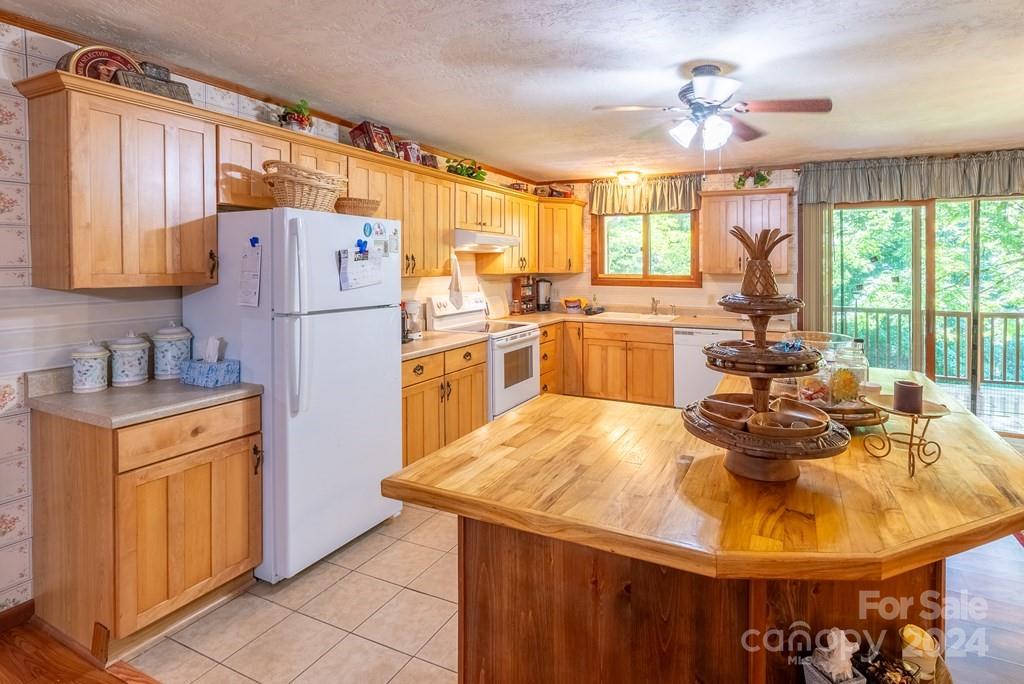 715 Anderson Creek Road Franklin NC 28734