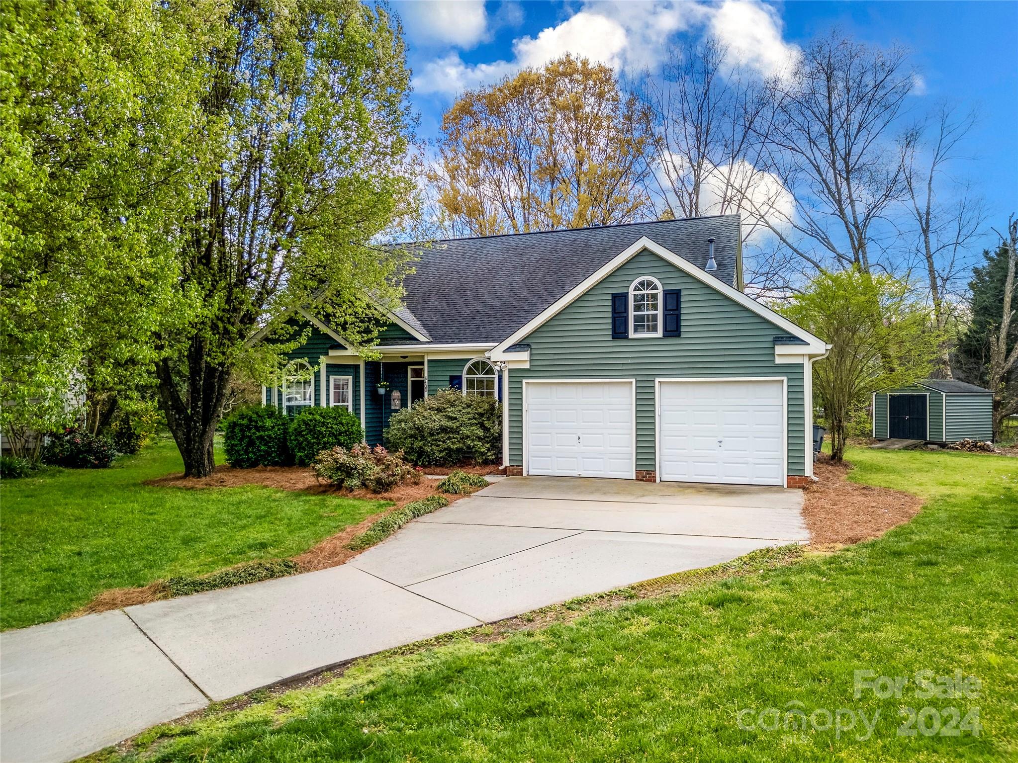 8400 Earlham Court Charlotte NC 28277