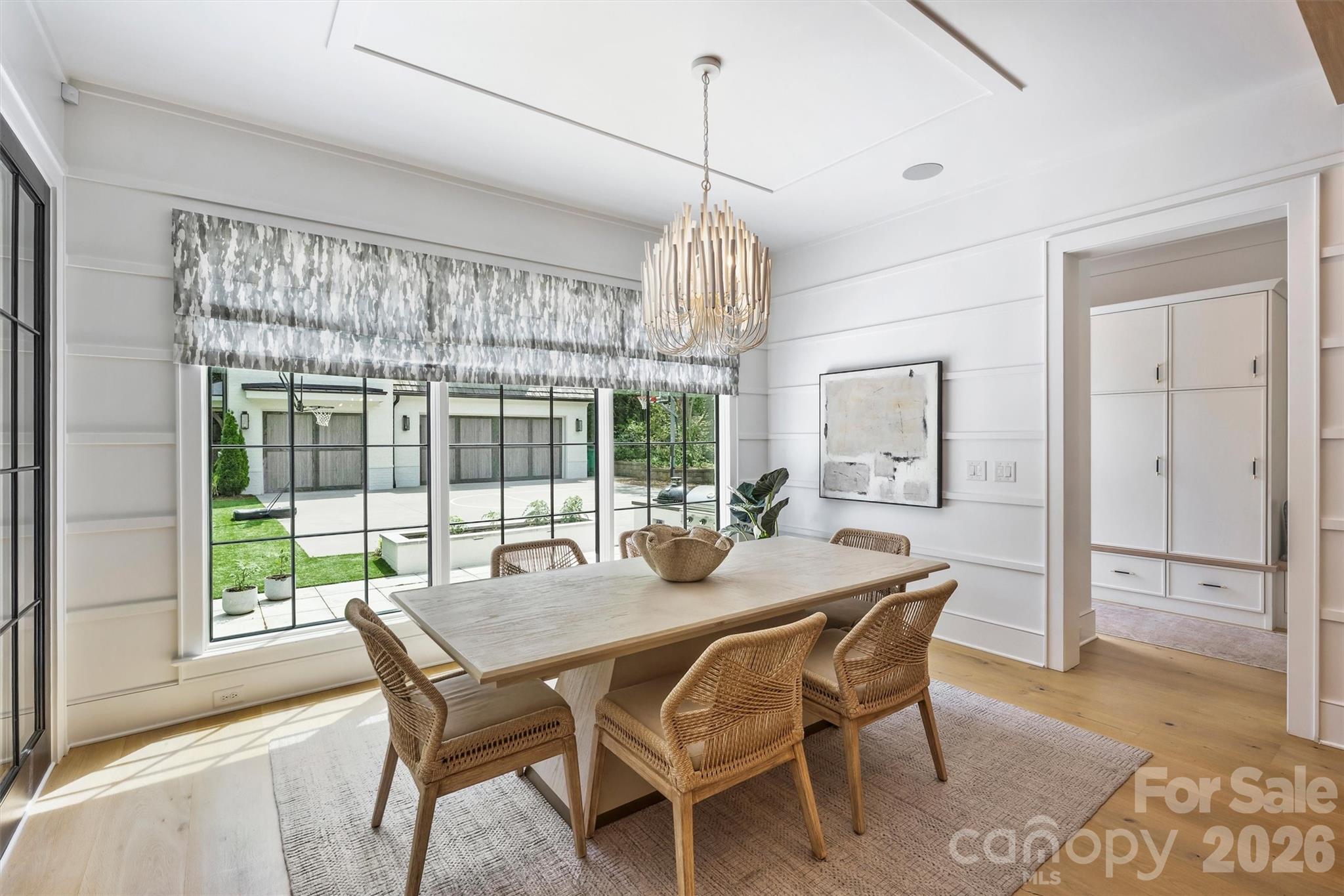 1931 Shoreham Drive Charlotte NC 28211