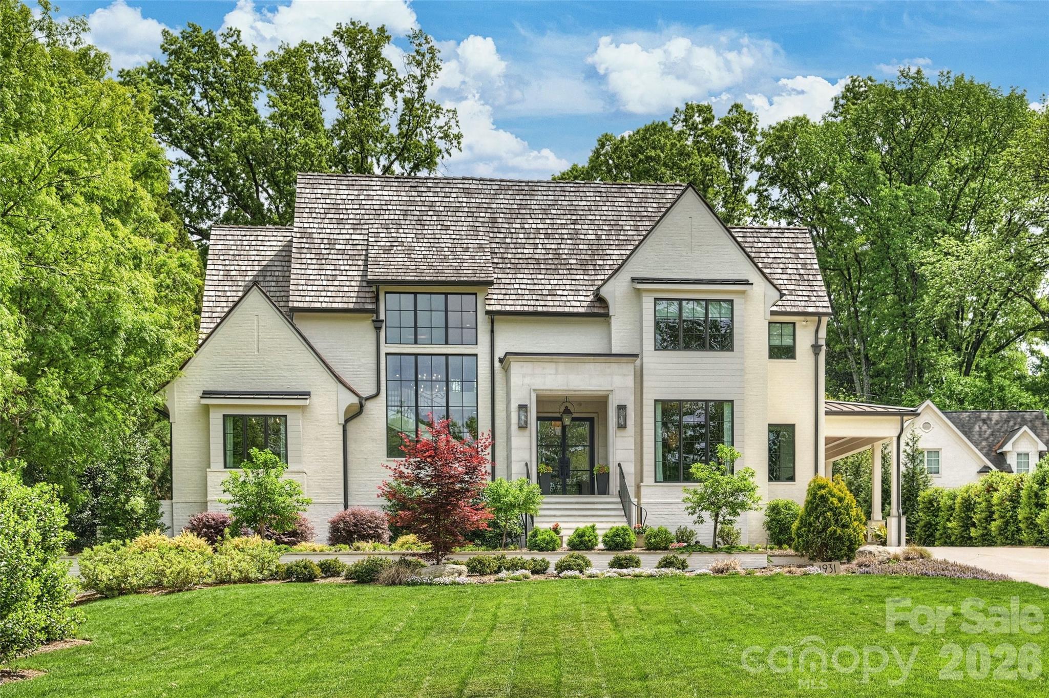 1931 Shoreham Drive Charlotte NC 28211