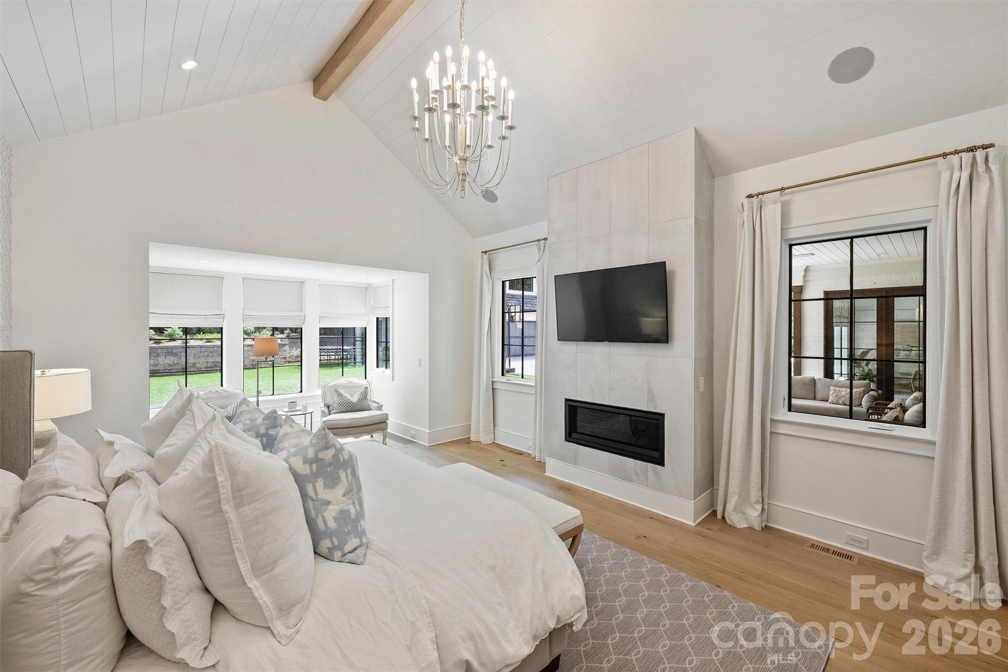 1931 Shoreham Drive Charlotte NC 28211